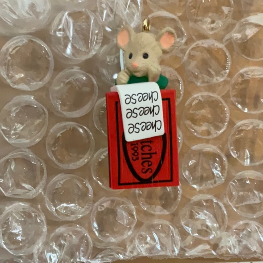1993 Hallmark Keepsake Ornament Miniature Cheese Please Mouse